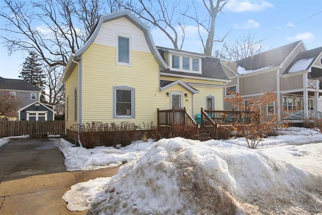 555 Saint Joseph Street, South Haven, MI 49090