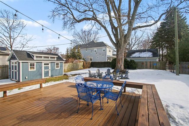 555 Saint Joseph Street, South Haven, MI 49090