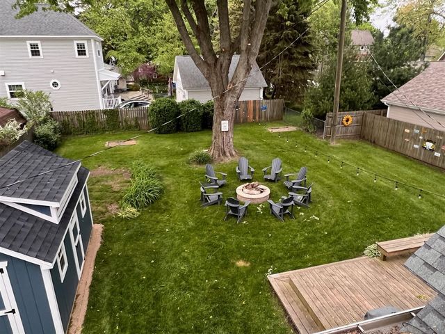 555 Saint Joseph Street, South Haven, MI 49090