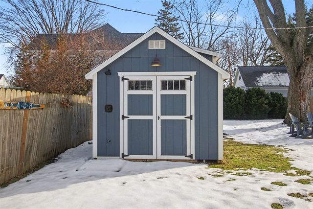 555 Saint Joseph Street, South Haven, MI 49090