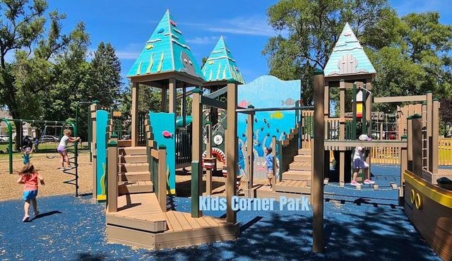 555 Saint Joseph Street, South Haven, MI 49090