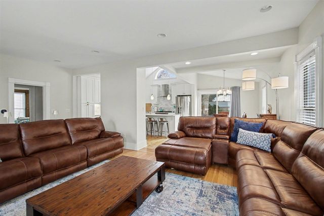 555 Saint Joseph Street, South Haven, MI 49090