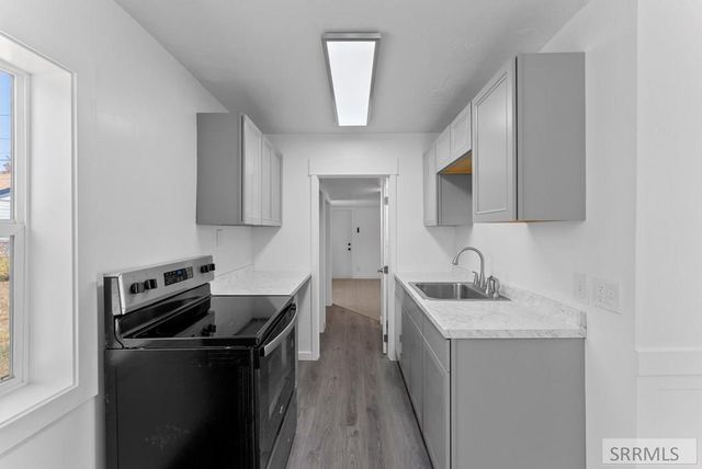 415 8th Street, Idaho Falls, ID 83401