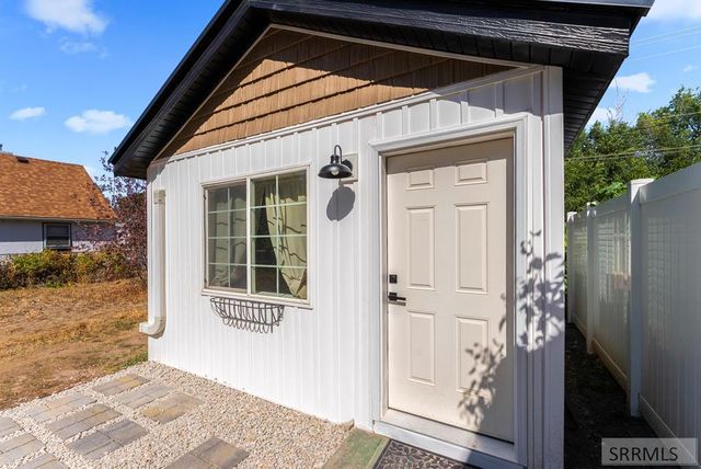 415 8th Street, Idaho Falls, ID 83401