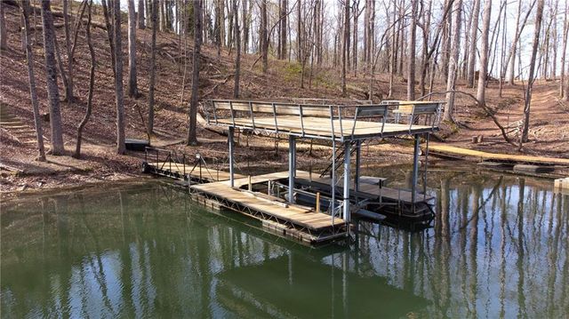 6165 Reives Road, Cumming, GA 30041