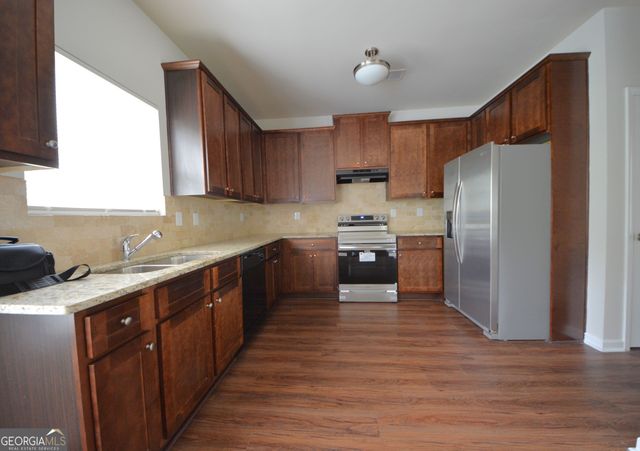 4340 Traipse Path, Ellenwood, GA 30294