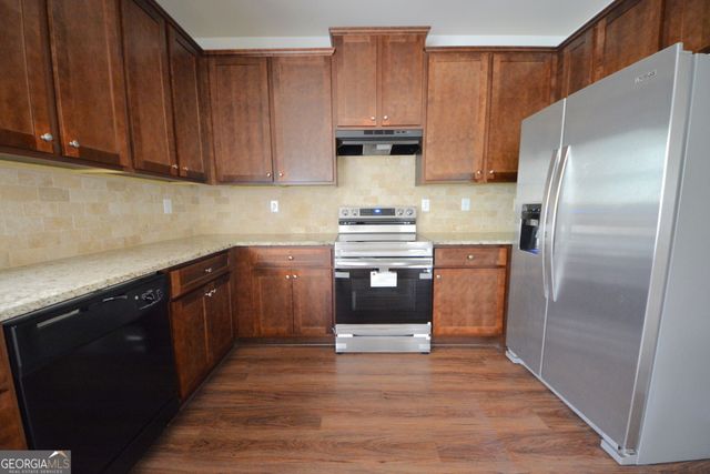 4340 Traipse Path, Ellenwood, GA 30294