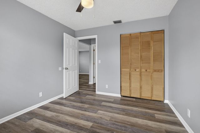 4726 Summit Boulevard, West Palm Beach, FL 33415