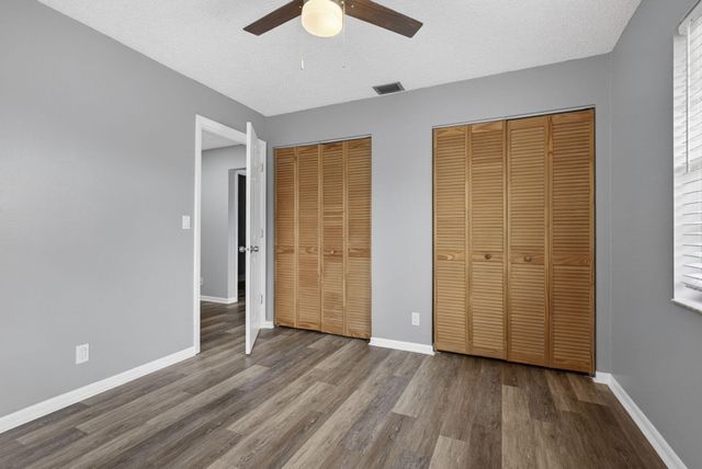 4726 Summit Boulevard, West Palm Beach, FL 33415