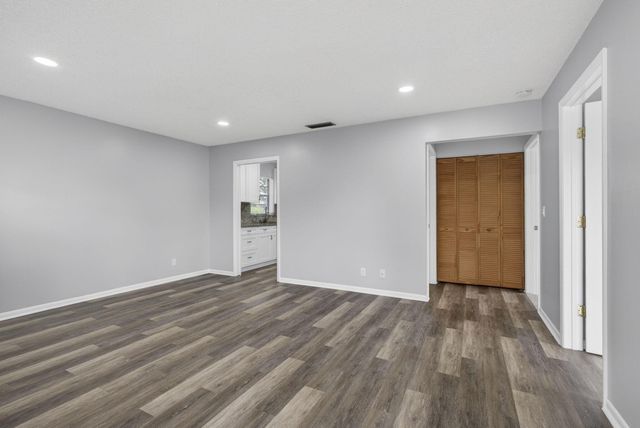 4726 Summit Boulevard, West Palm Beach, FL 33415