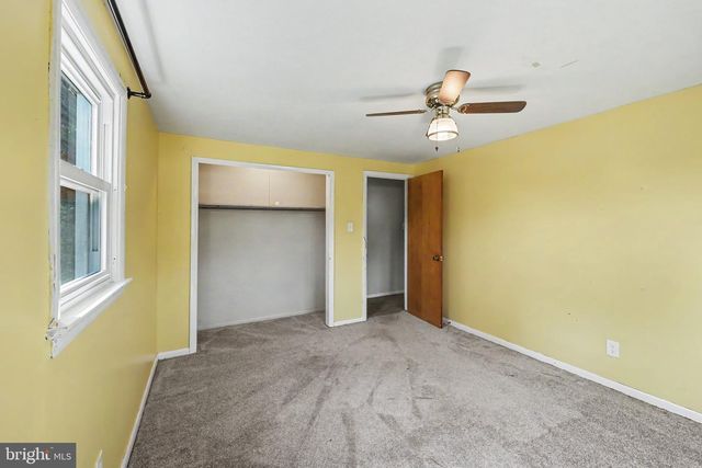 815 FAIRVIEW RD, Carlisle, PA 17013