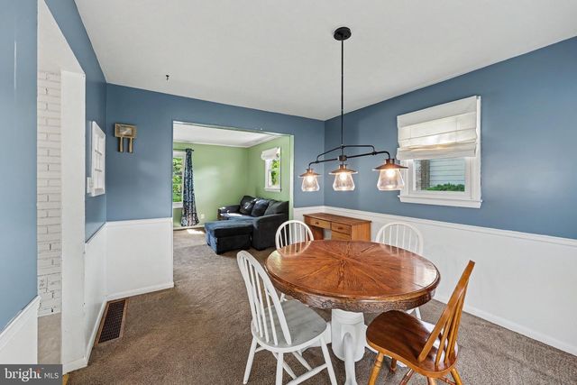 815 FAIRVIEW RD, Carlisle, PA 17013