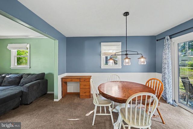 815 FAIRVIEW RD, Carlisle, PA 17013
