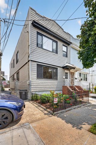 1269 E 94th Street, New York City, NY 11236