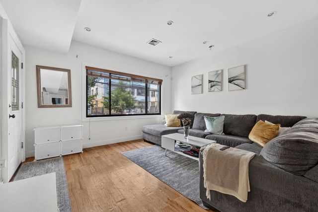 1269 E 94th Street, New York City, NY 11236