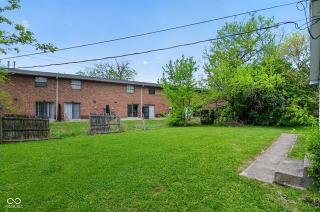 4130 Mellis Drive, Indianapolis, IN 46235