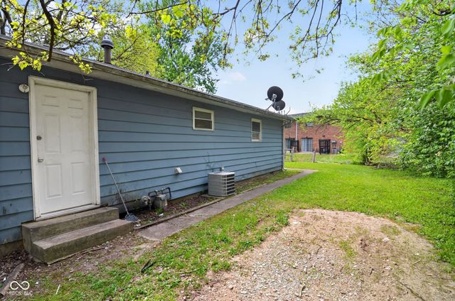 4130 Mellis Drive, Indianapolis, IN 46235