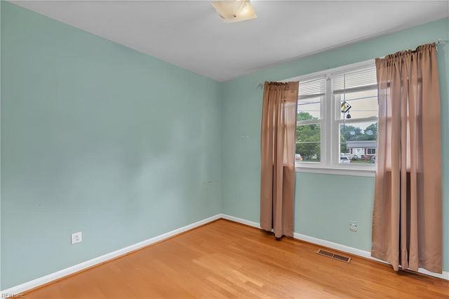 416 Keith CT, Chesapeake, VA 23325