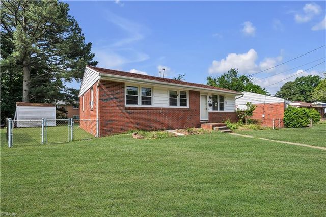 416 Keith CT, Chesapeake, VA 23325