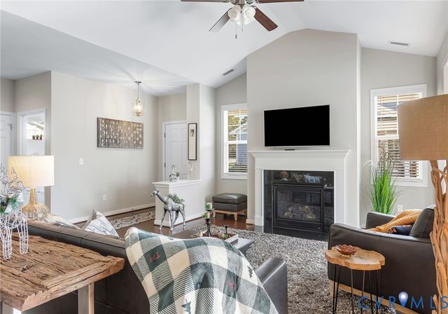 15009 Dogwood Villas Pl, Chesterfield, VA 23832