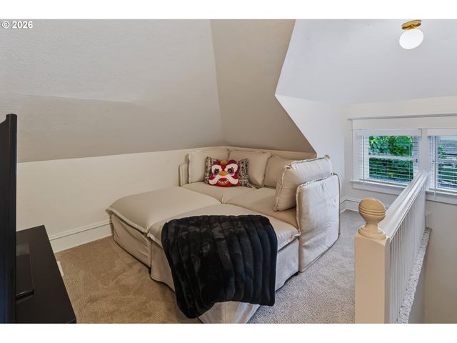 716 N ALBERTA St, Portland, OR 97217