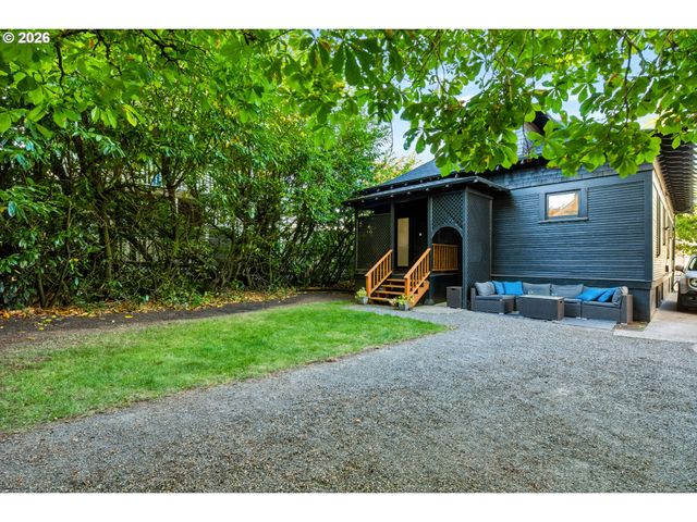 716 N ALBERTA St, Portland, OR 97217