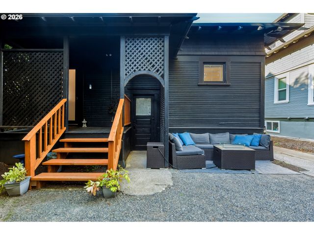 716 N ALBERTA St, Portland, OR 97217