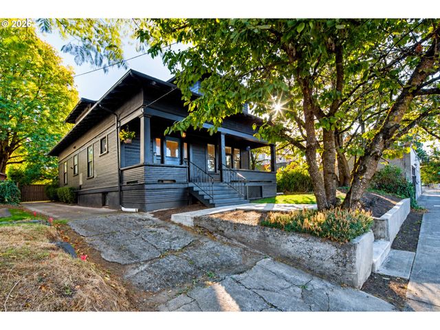 716 N ALBERTA St, Portland, OR 97217