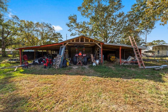 14991 N Tram Road, Splendora, TX 77372