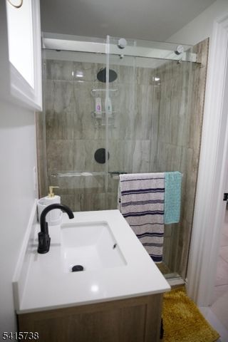 271 Bergen Blvd, Woodland Park, NJ 07424