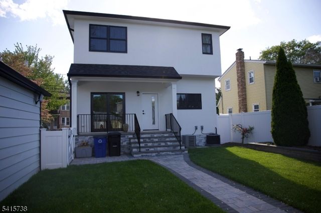 271 Bergen Blvd, Woodland Park, NJ 07424
