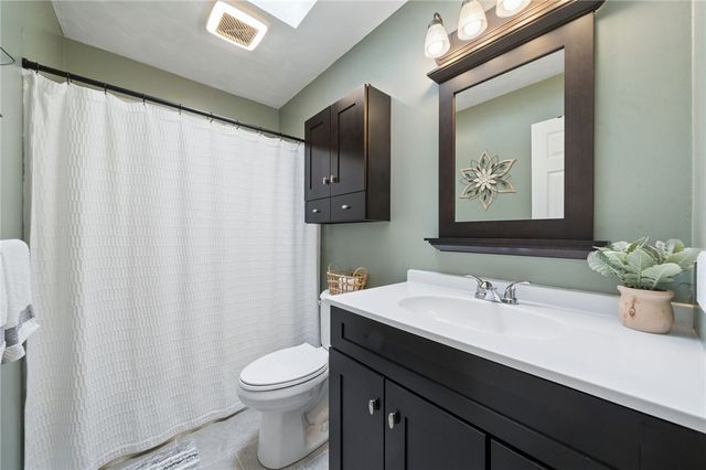 101 Caitlin Ct, Hunker, PA 15639