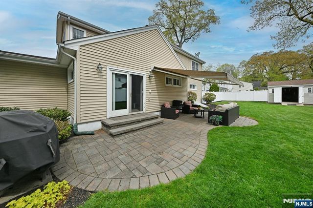 409 Walnut Street, Twp Of Washington, NJ 07676