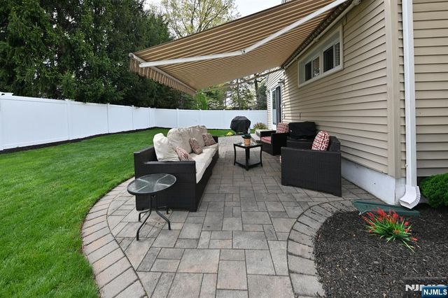409 Walnut Street, Twp Of Washington, NJ 07676