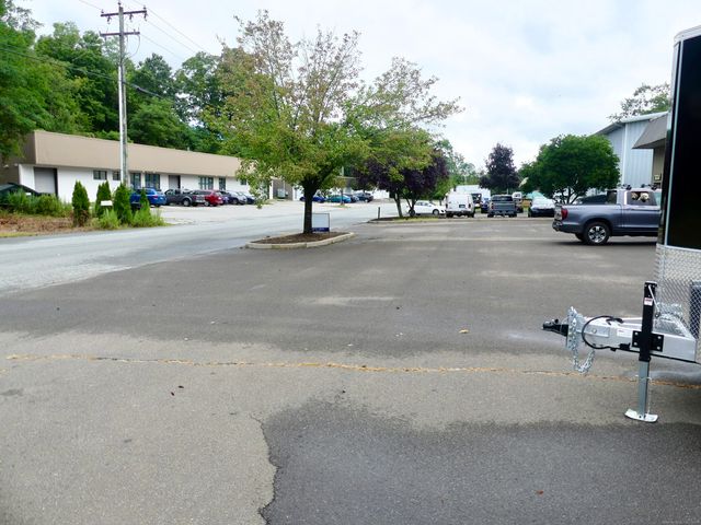900 Industrial Park Road, Deep River, CT 06417