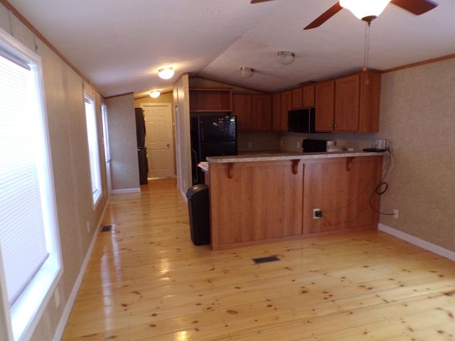 15 Pineland Park Road, Milton, NH 03851