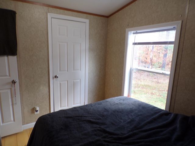 15 Pineland Park Road, Milton, NH 03851