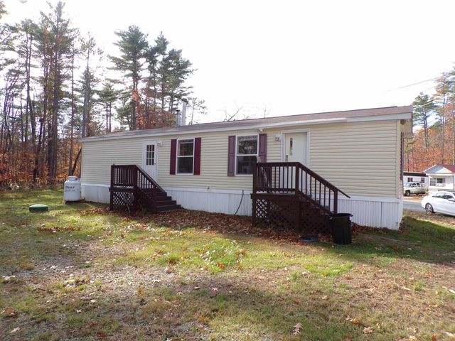 15 Pineland Park Road, Milton, NH 03851
