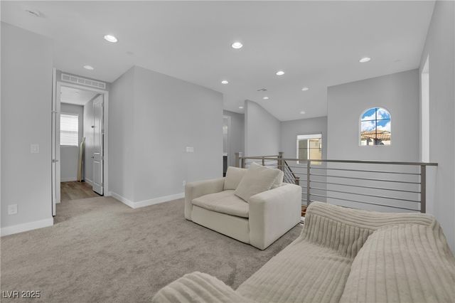 8934 Gilpin Street, Las Vegas, NV 89166