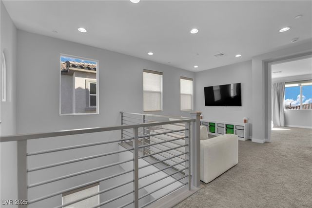 8934 Gilpin Street, Las Vegas, NV 89166