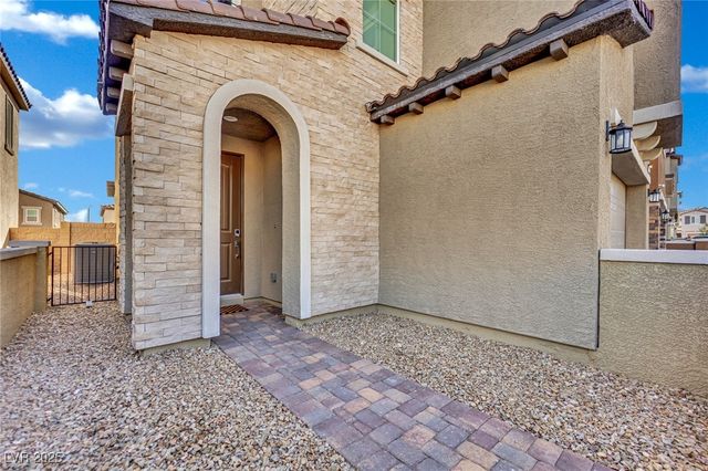 8934 Gilpin Street, Las Vegas, NV 89166