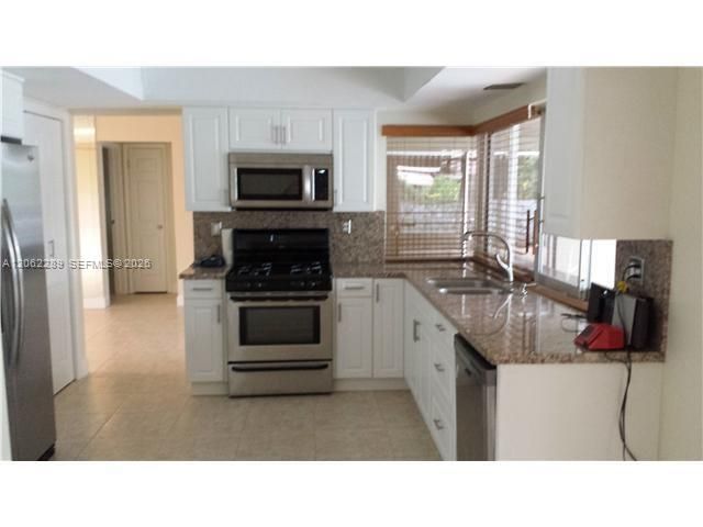 8430 NW 25th Ct ., Sunrise, FL 33322