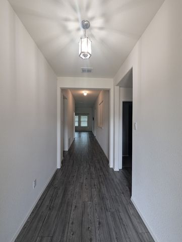 1740 Alamandine Avenue, Cross Roads, TX 76227