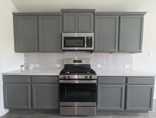 1740 Alamandine Avenue, Cross Roads, TX 76227