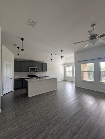 1740 Alamandine Avenue, Cross Roads, TX 76227