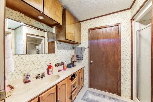 120 Whitfield Court, Houma, LA 70360