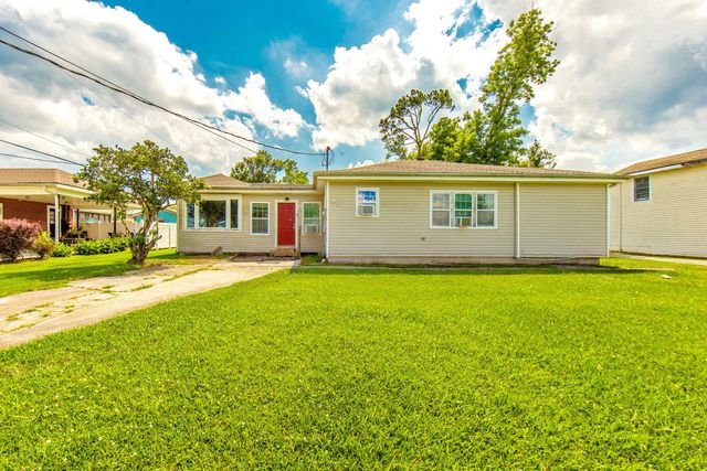 120 Whitfield Court, Houma, LA 70360
