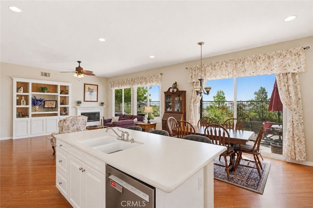 Image 15 of property listing at 35777 Abelia Street, Murrieta, CA 92562