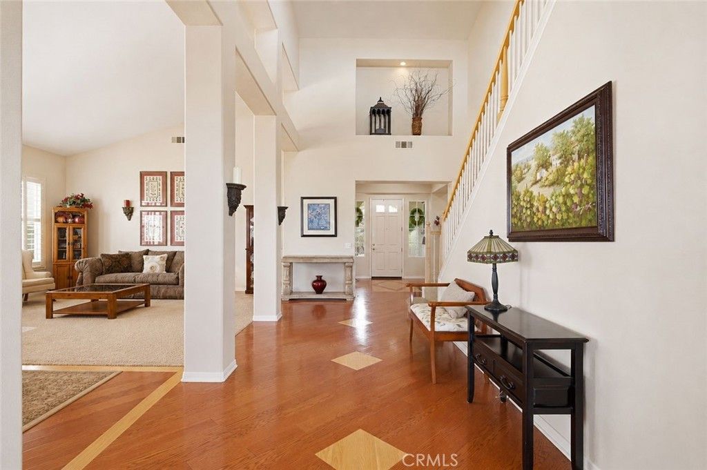 Image 8 of property listing at 35777 Abelia Street, Murrieta, CA 92562