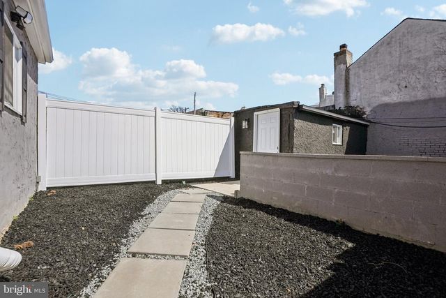 4727 EDMUND ST, Philadelphia, PA 19124